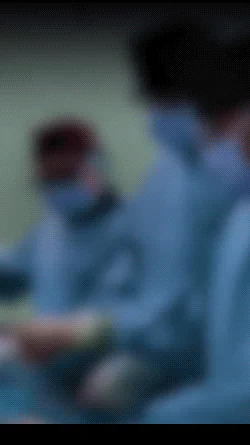 Avinger-healthcare_professionals-hero-mobile